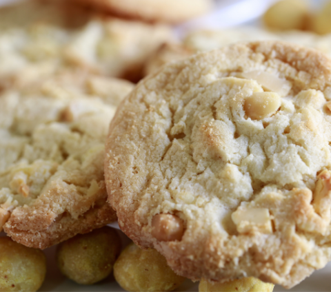White Choko Macadamia Nut Kookiez